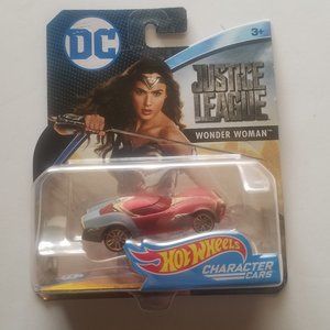 wonder woman justice league hot wheels car new